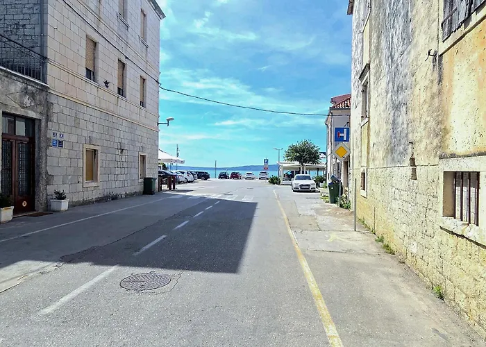 Beautiful In Kastel Stafilic Kaštela